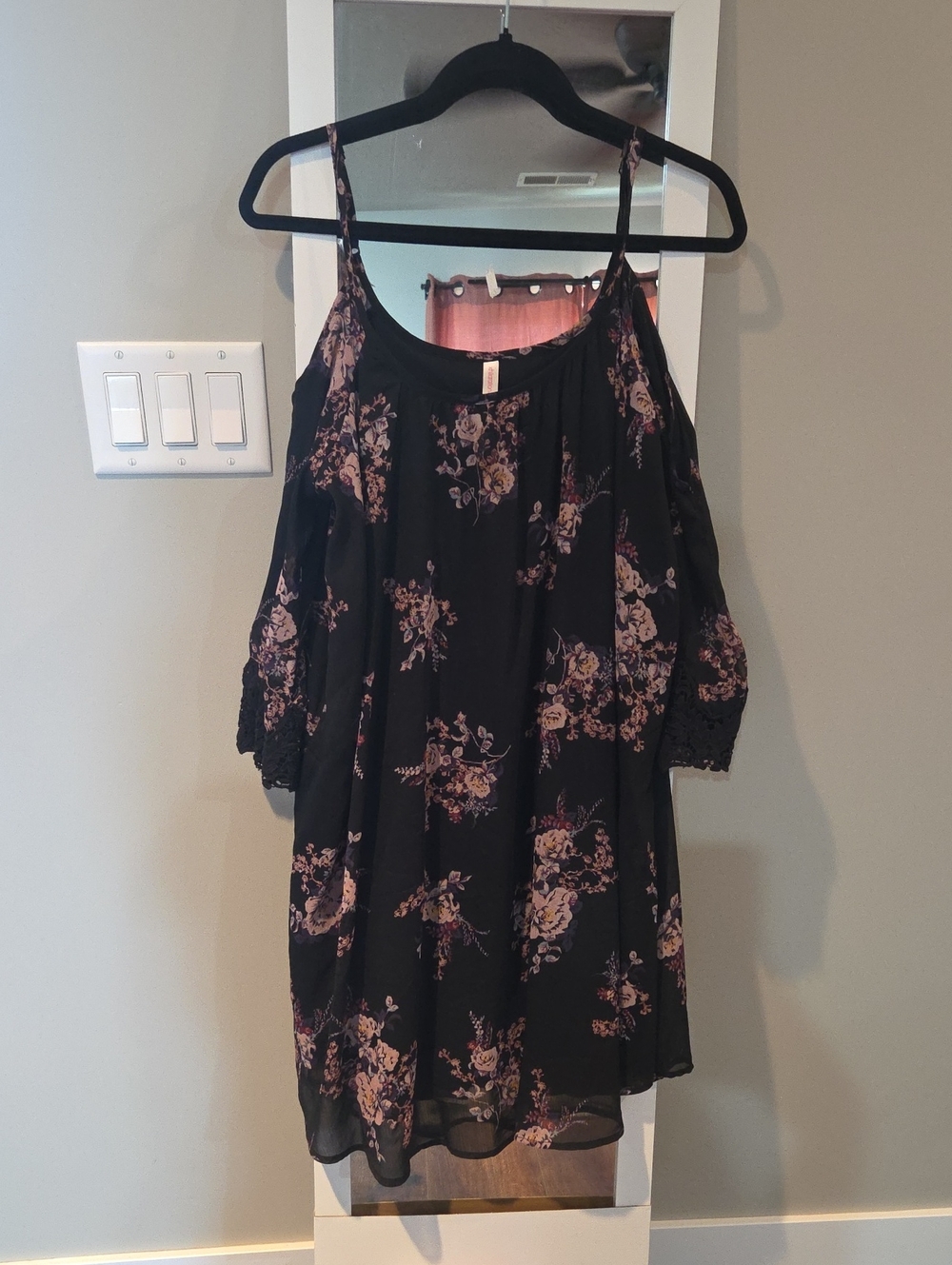 Dress Subcategory Identification